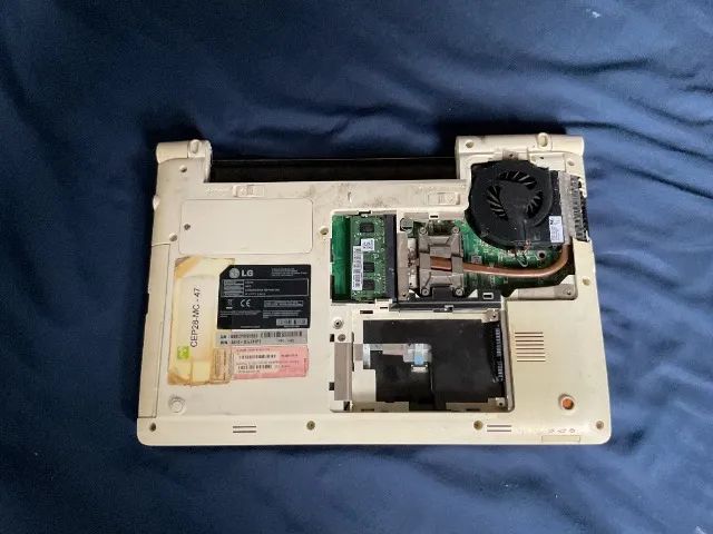 Notebook LG A410, Intel Core i3, Com Detalhes !  - Foto 4