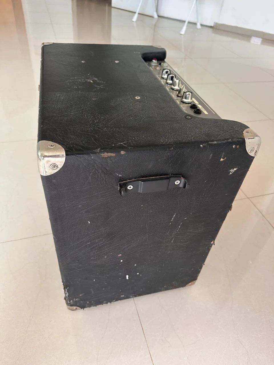 Cubo Amplificador de Contrabaixo  - Foto 4