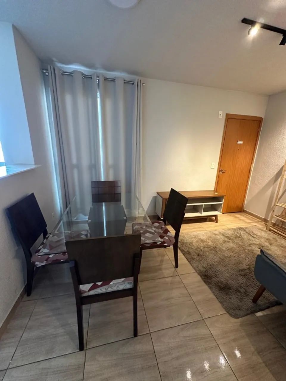 Apartamento 2 QTS MOBILIADO Região Central  - Foto 2