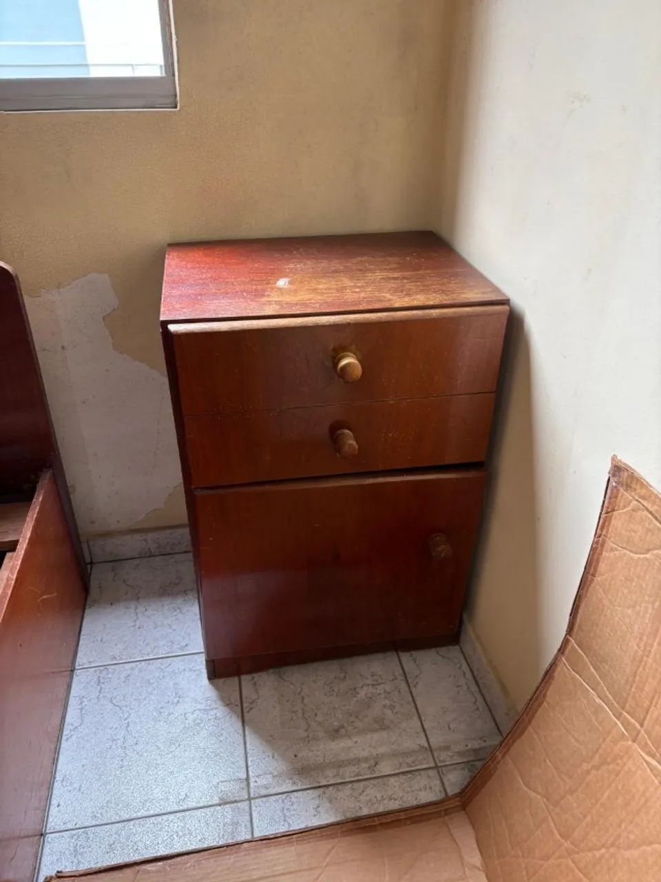 Lindo Kit Quarto Casal: Cama Madeira Maciça + Colchão Molas + 2 Criados-Mudos - Foto 3