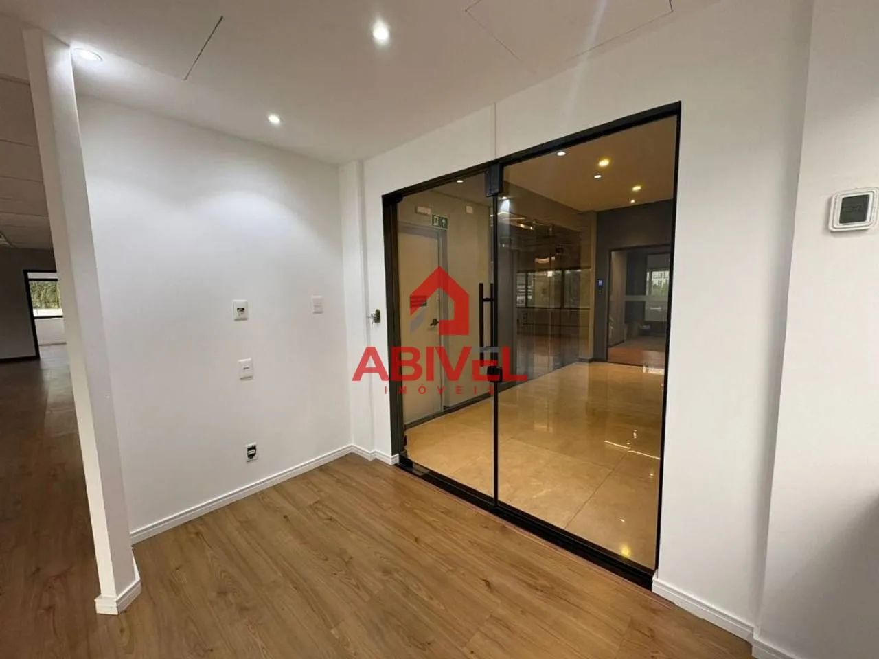 Sala Comercial 175m² com Divisões no West Tower I - Água Branca - Foto 2