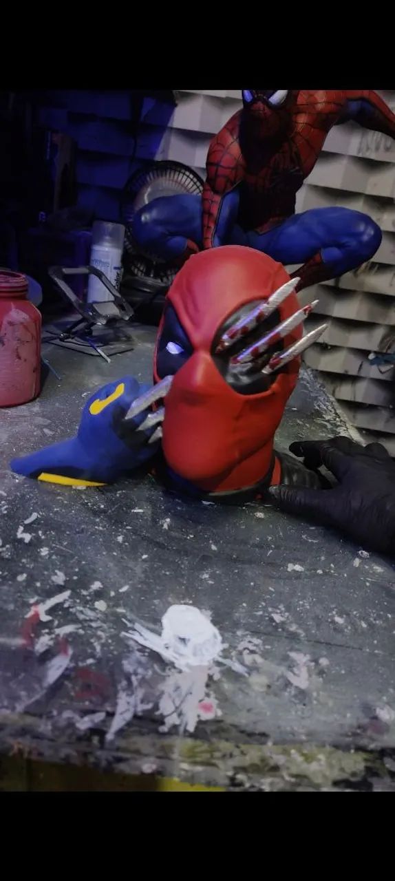 Deadpool vs Wolverine  - Foto 3