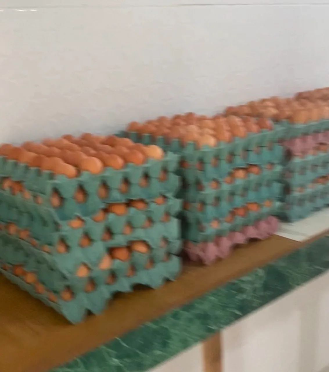 Ovos de galinha Caipira 