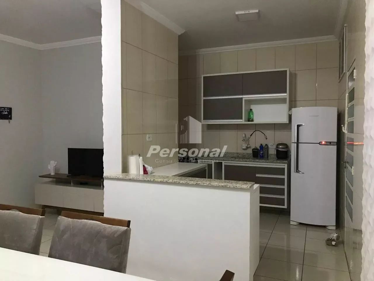 Casa para venda com 2 dormitórios sendo 1 suíte, Parque Arco íris, Taubaté