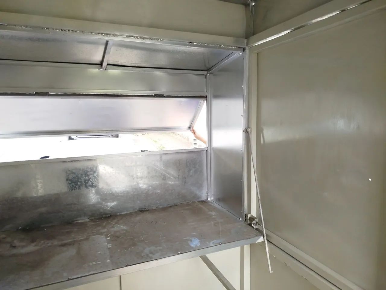 TRAILER PARA LANCHES, CHURRASCO E OUTROS. 2.70 X 1.50 - Foto 3