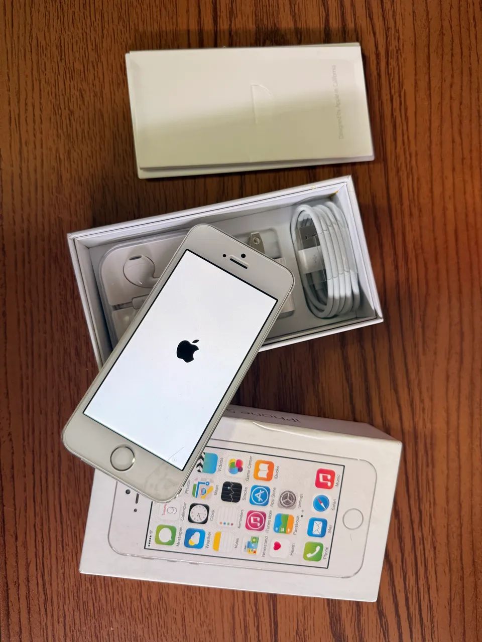 iPhone 5s 16gb Silver (Sem uso no plástico) - Peças de Celular