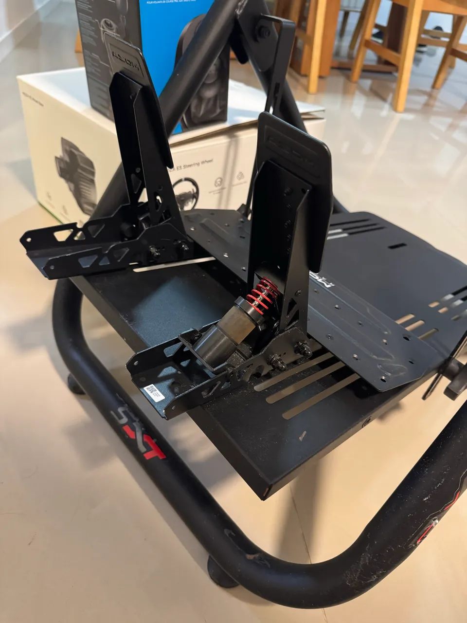 Moza R3 Bundle + Suporte SXT V2 + Câmbio Logitech - Foto 4