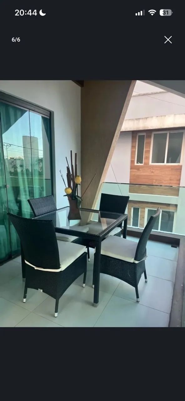 Mesa com cadeiras área externa marca CABANNA