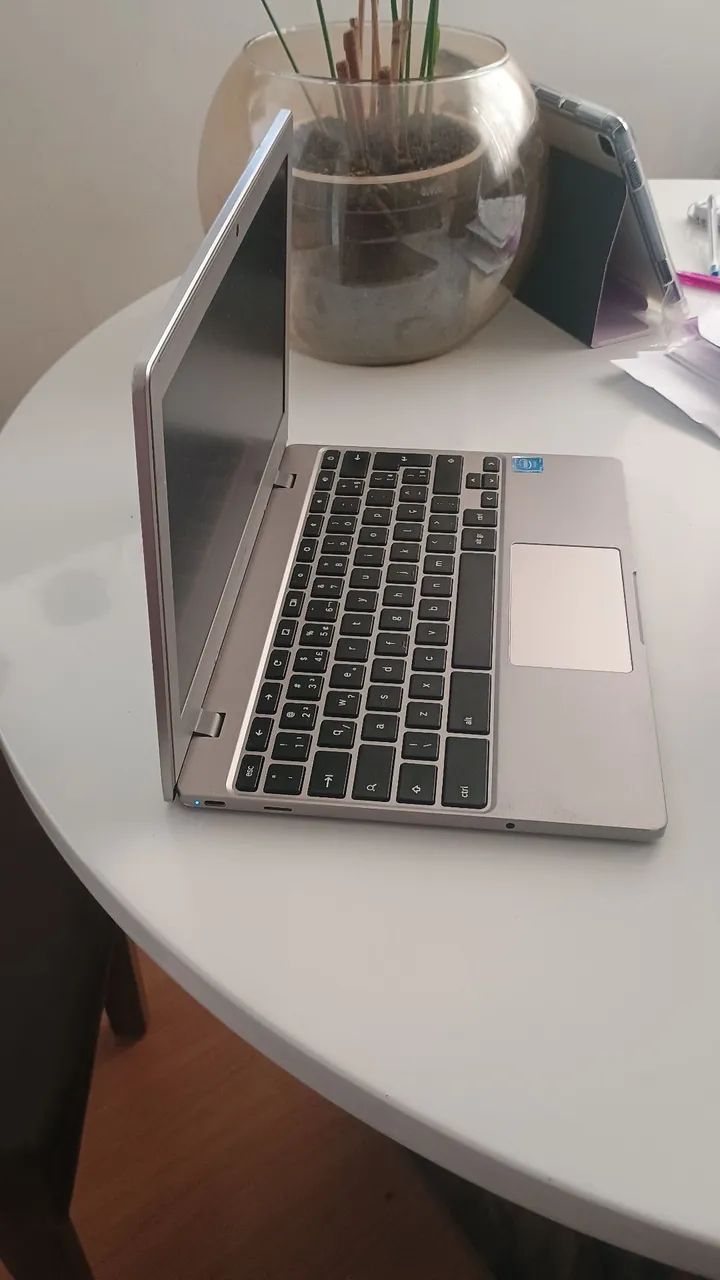 Chomebook Samsung  - Foto 4
