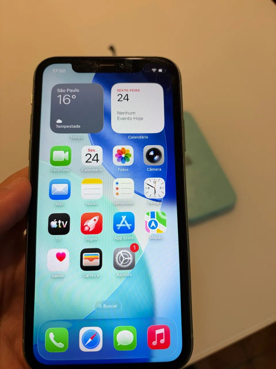 iPhone 11 Verde de 64GB - Foto 4
