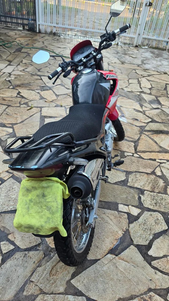 Honda 400 - Foto 4