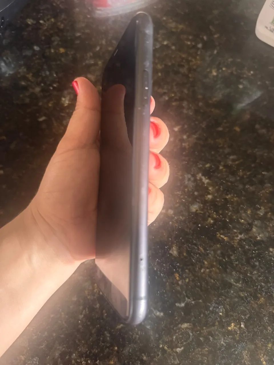 iPhone 11 128 GB  - Foto 3