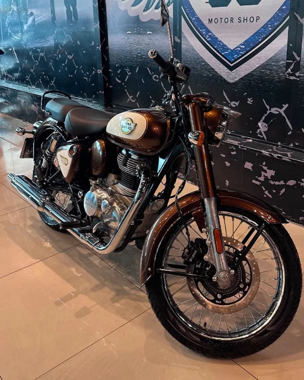 ROYAL ENFIELD CLASSIC 350 - Foto 3