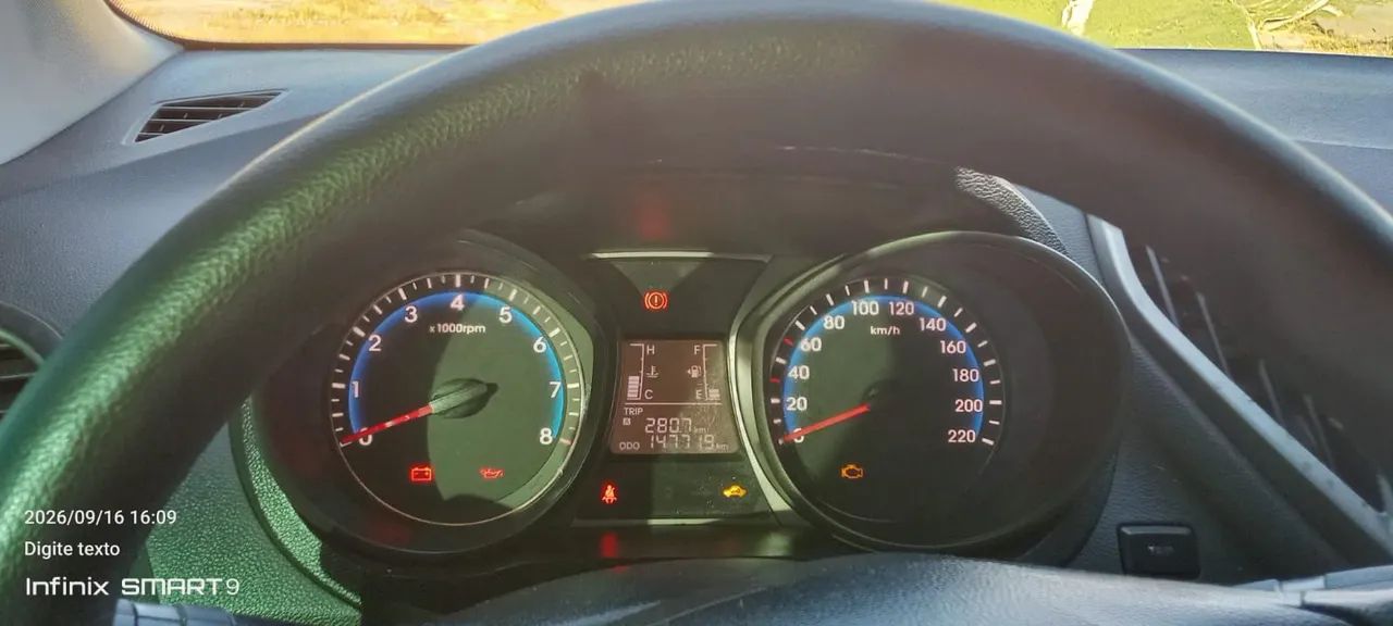 Hyundai HB20 Comf./c.plus/c.style 1.0 Flex 12V 2014 - Foto 5