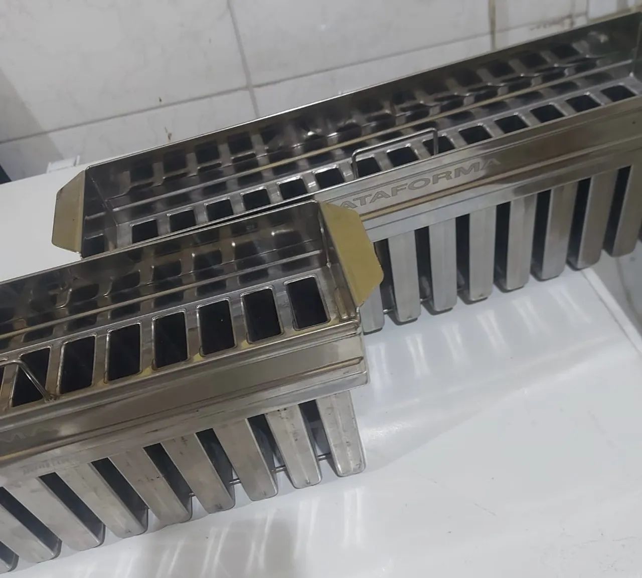 Formas de picolés 28 cavidades da ata forma modelo Wave nova - Foto 5