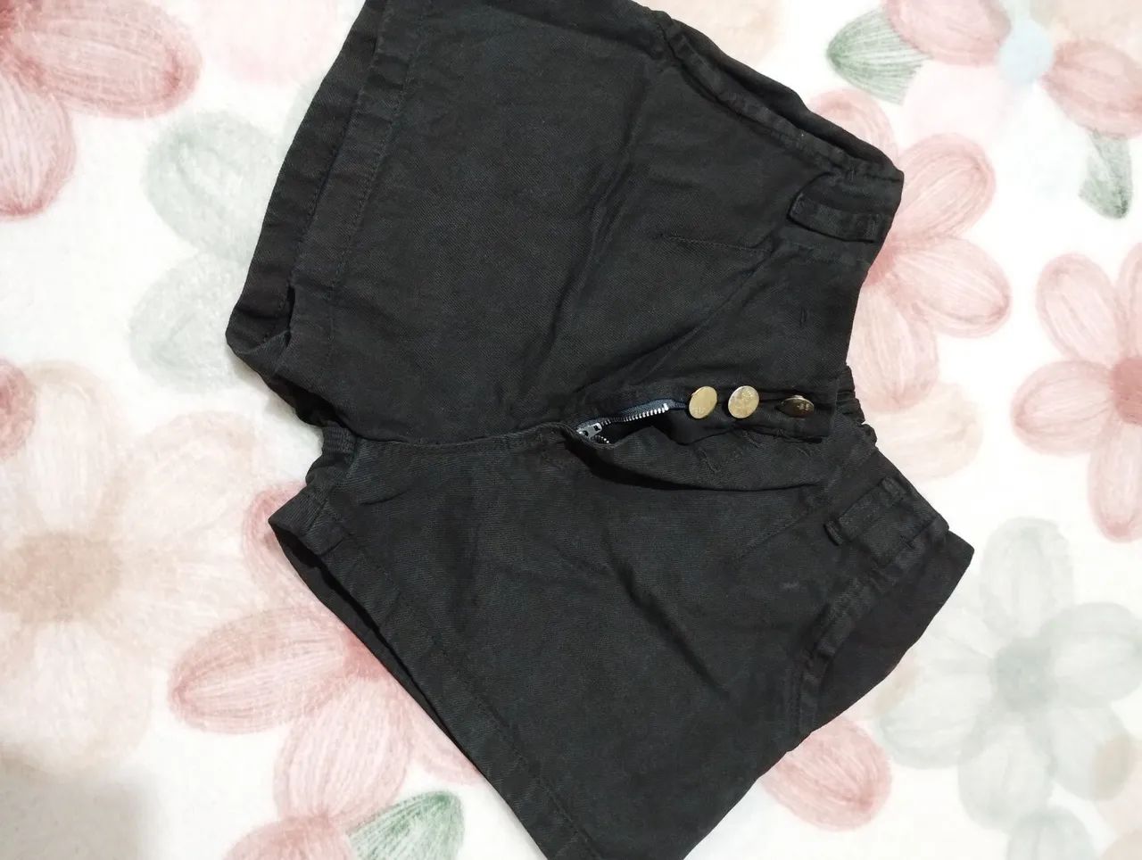 Desapego de roupas. - Foto 4
