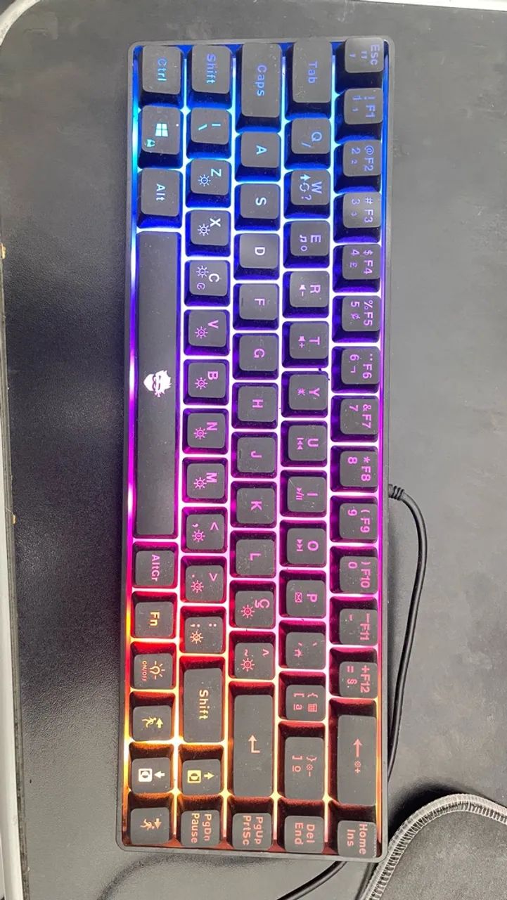 Teclado 60% muito bom para jogos - Foto 2