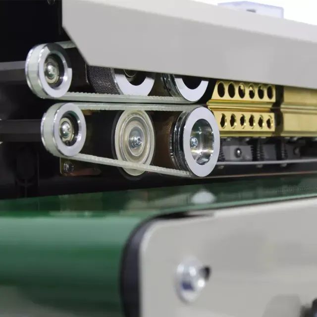 Seladora Automática Contínua Vertical com Datador Industrial - E030998 - Foto 4