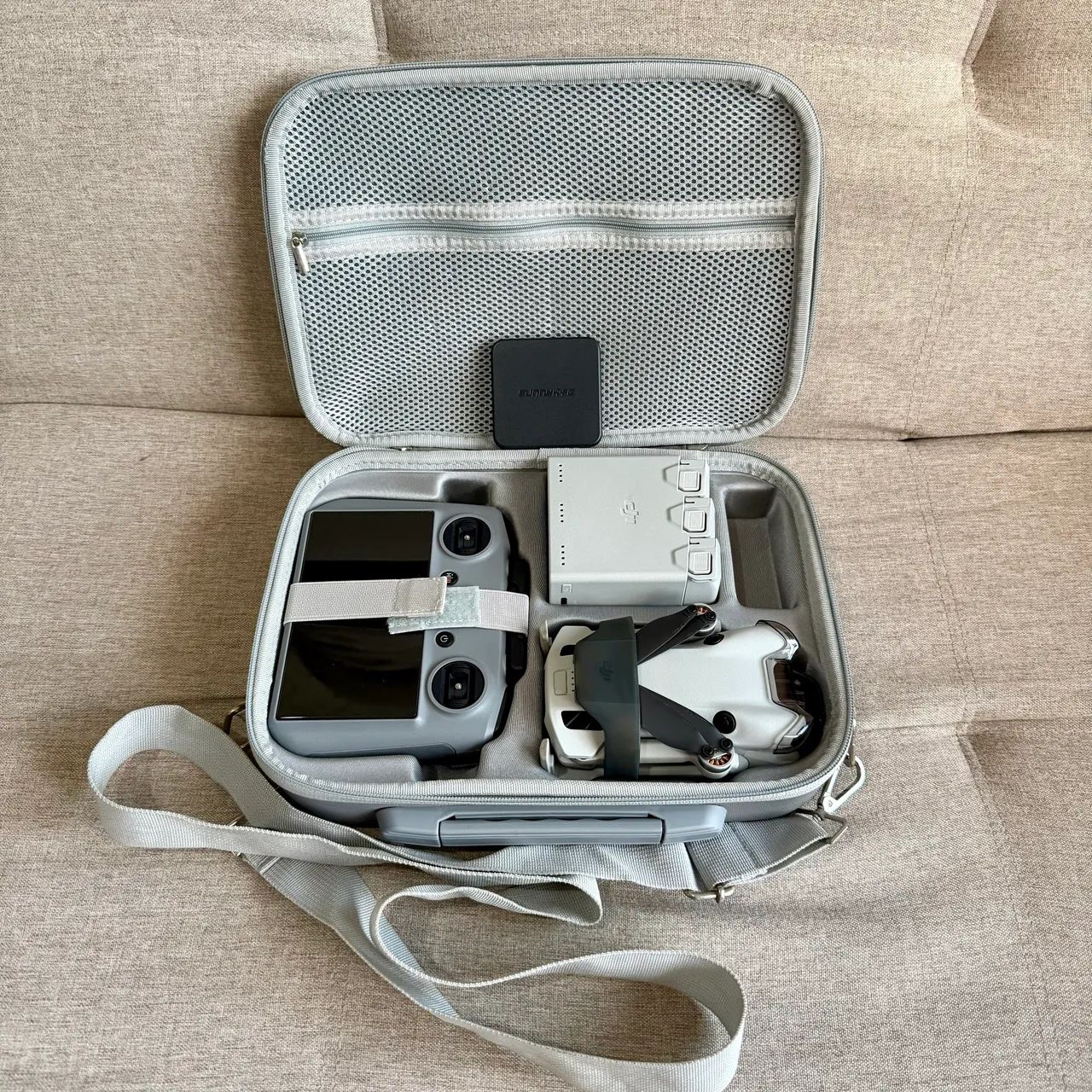 DJI Mini 4 Pro kit Fly More + Case de Transporte + Filtros ND - Foto 3