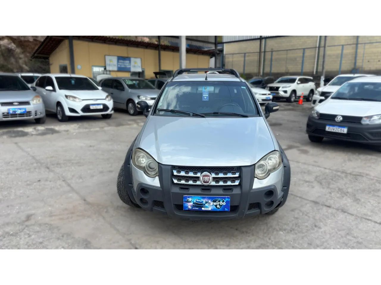 Fiat Strada Adv. Ext./ Ext.1.8 Locker Flex CE 2011 - Foto 2