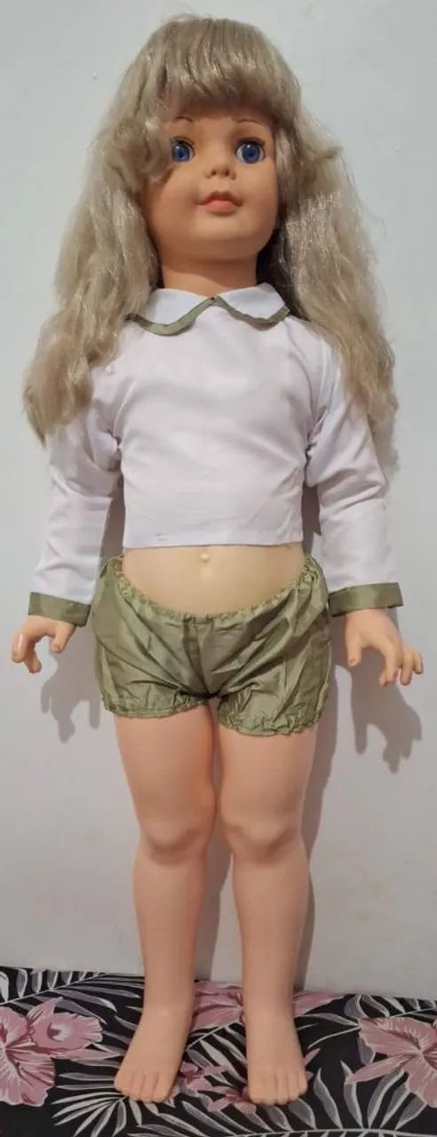 Boneca amiguinha da estrela com vestido verde e branco  - Foto 4