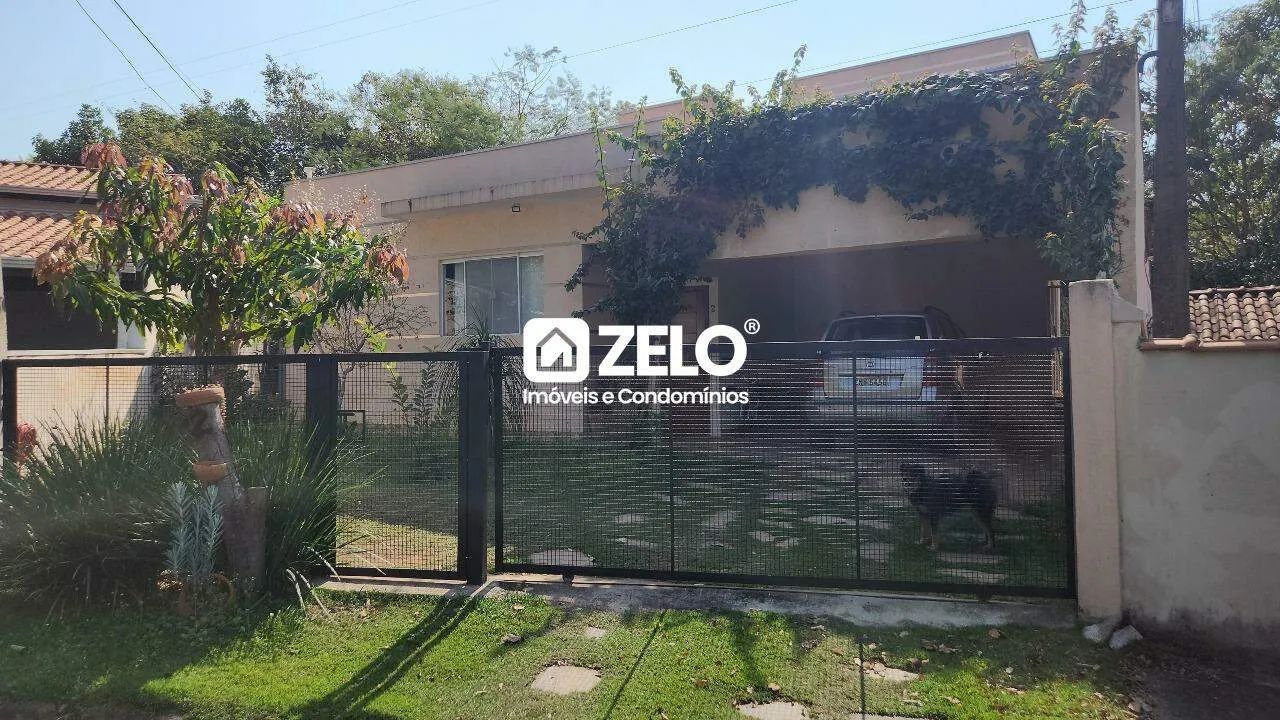 Linda casa em condomínio em Valinhos