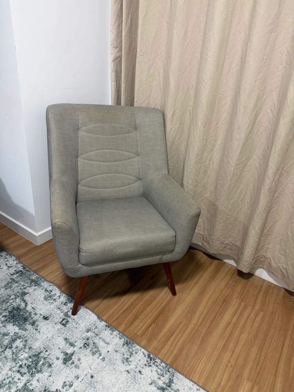 Poltrona linho cinza