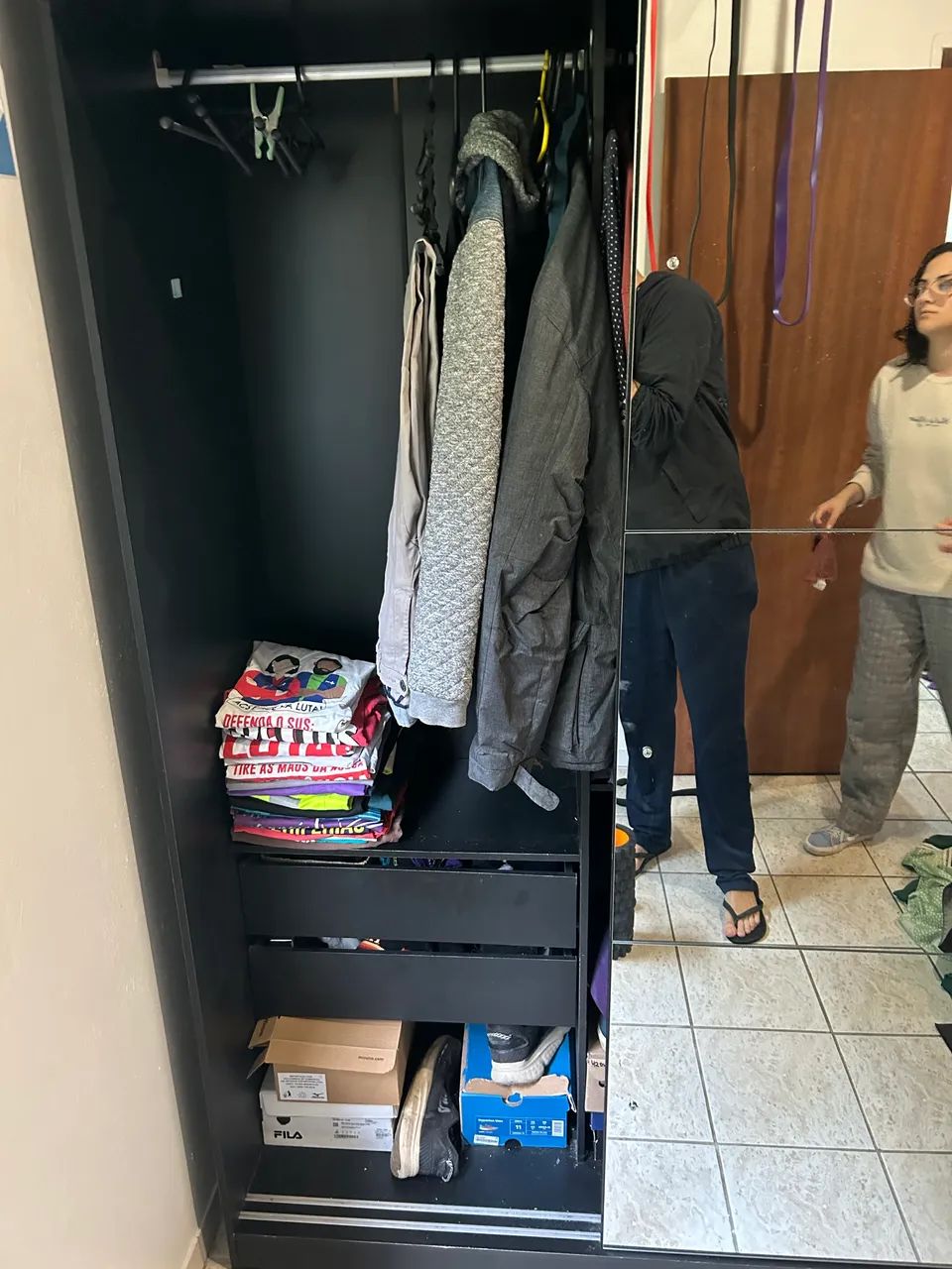 Guarda roupa com espelho - Foto 3