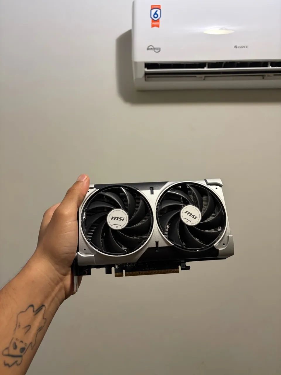RTX 5060 8gb MSI - PLACA DE VIDEO - Foto 2