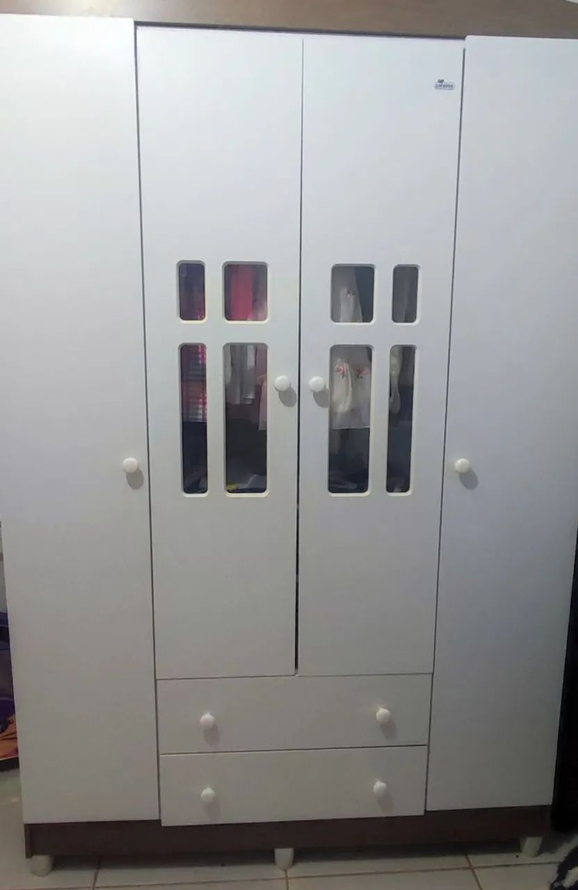 Guarda roupa e Cômoda Infantil 