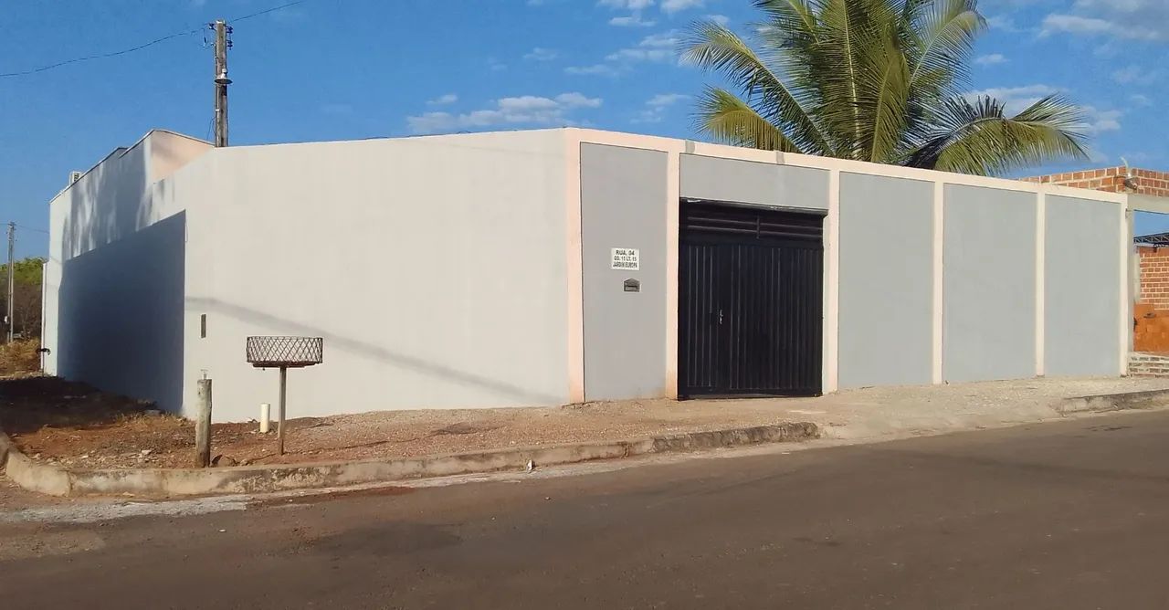 Vende-se casa 