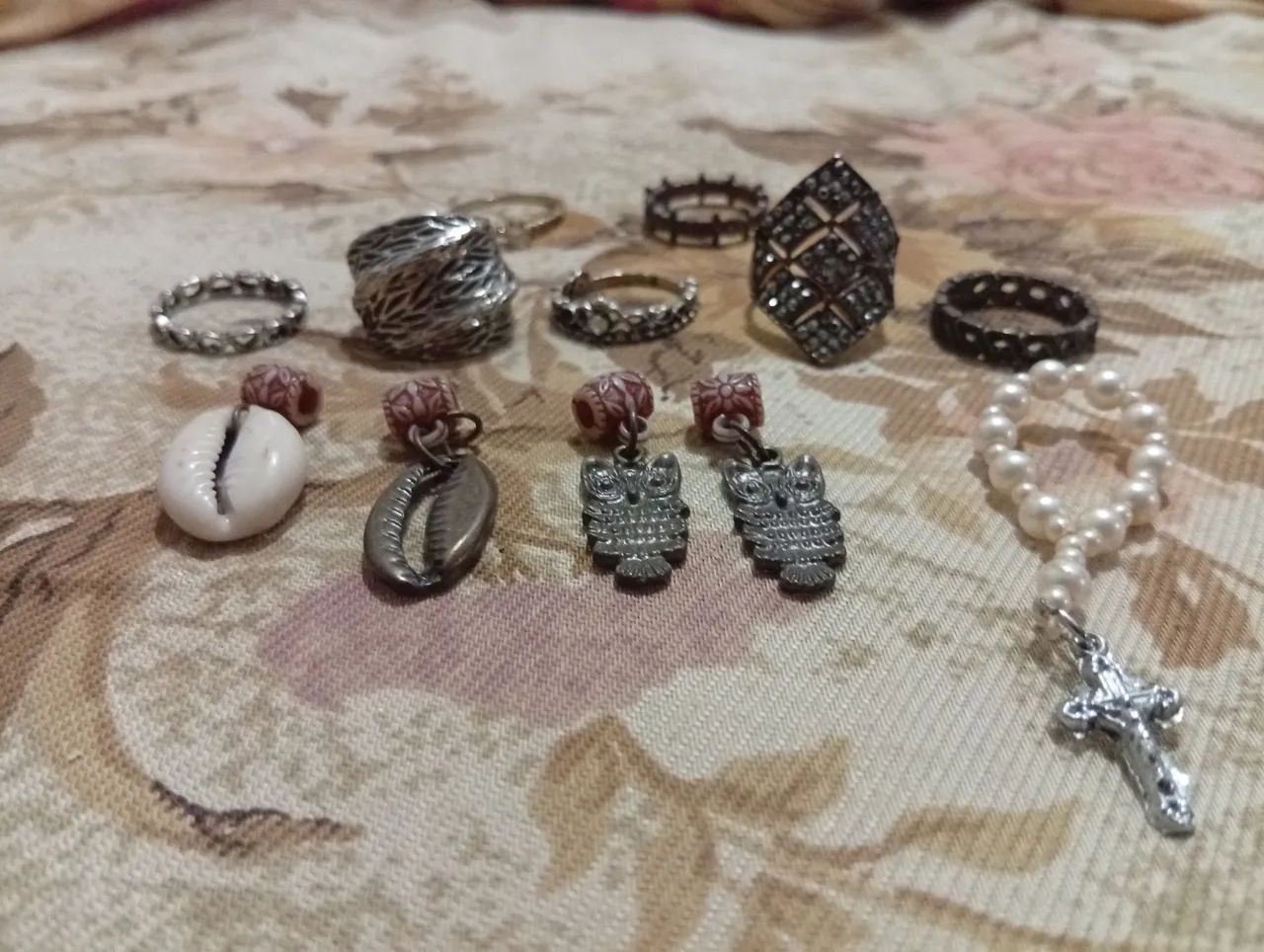 Lote de Bijuterias Estilo Boho/Místico - Anéis e Pingentes - Foto 2