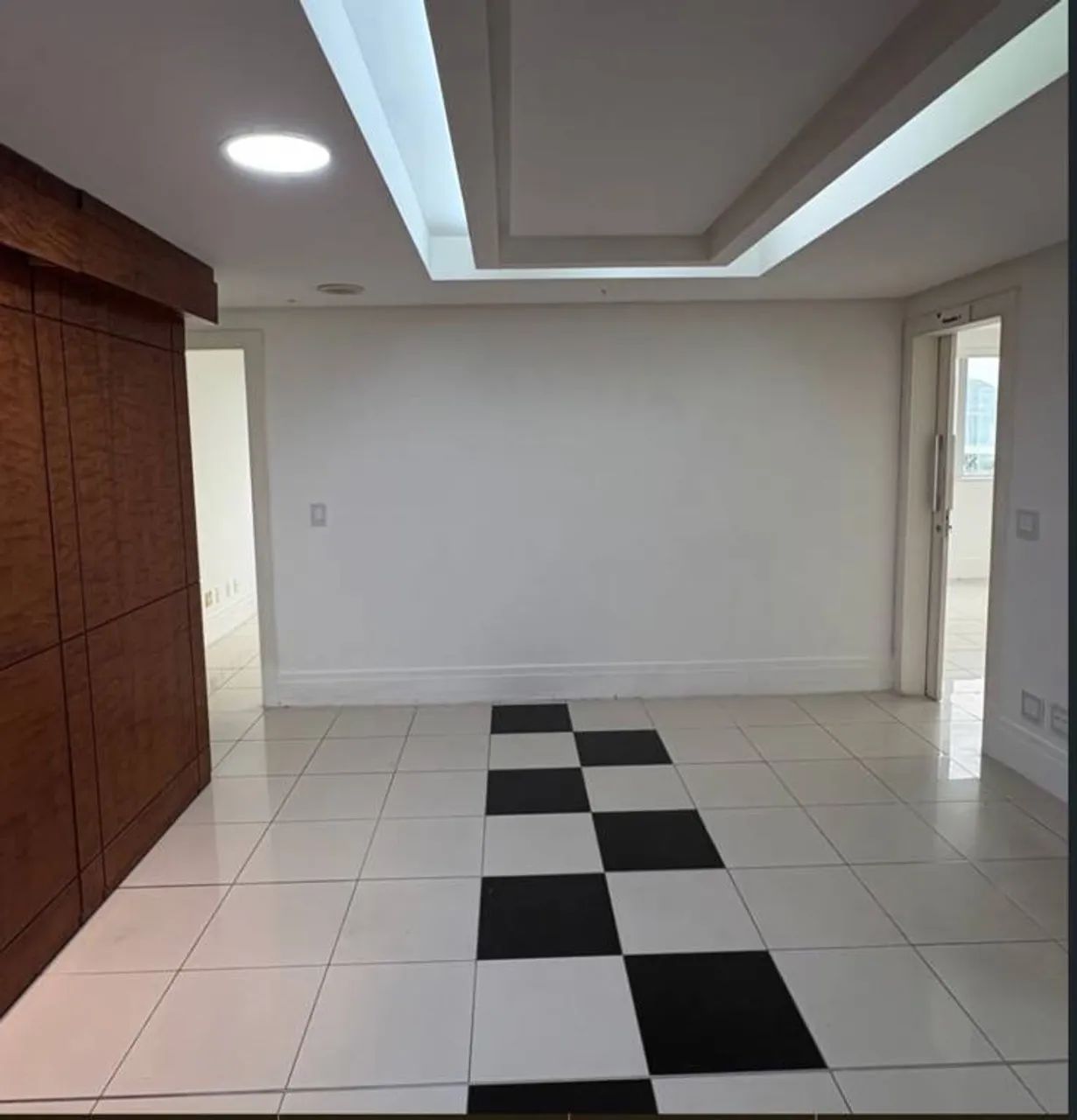 Conjunto com 5 salas comerciais no Petro Tower - Foto 4