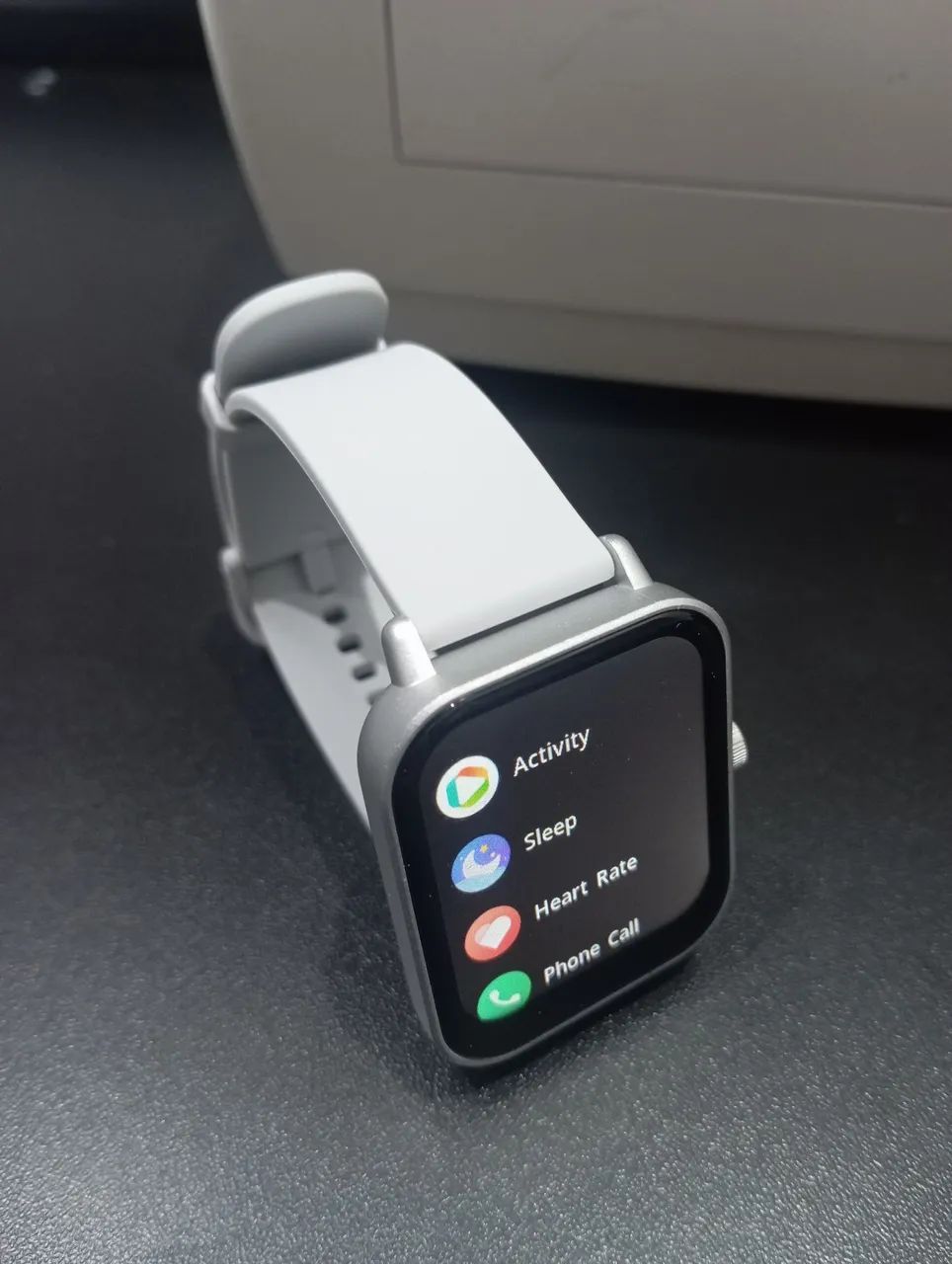 Smartwatch P81 (NOVO) Faz e recebe  ligaçõe, atividade física, medidor de batimento e etc