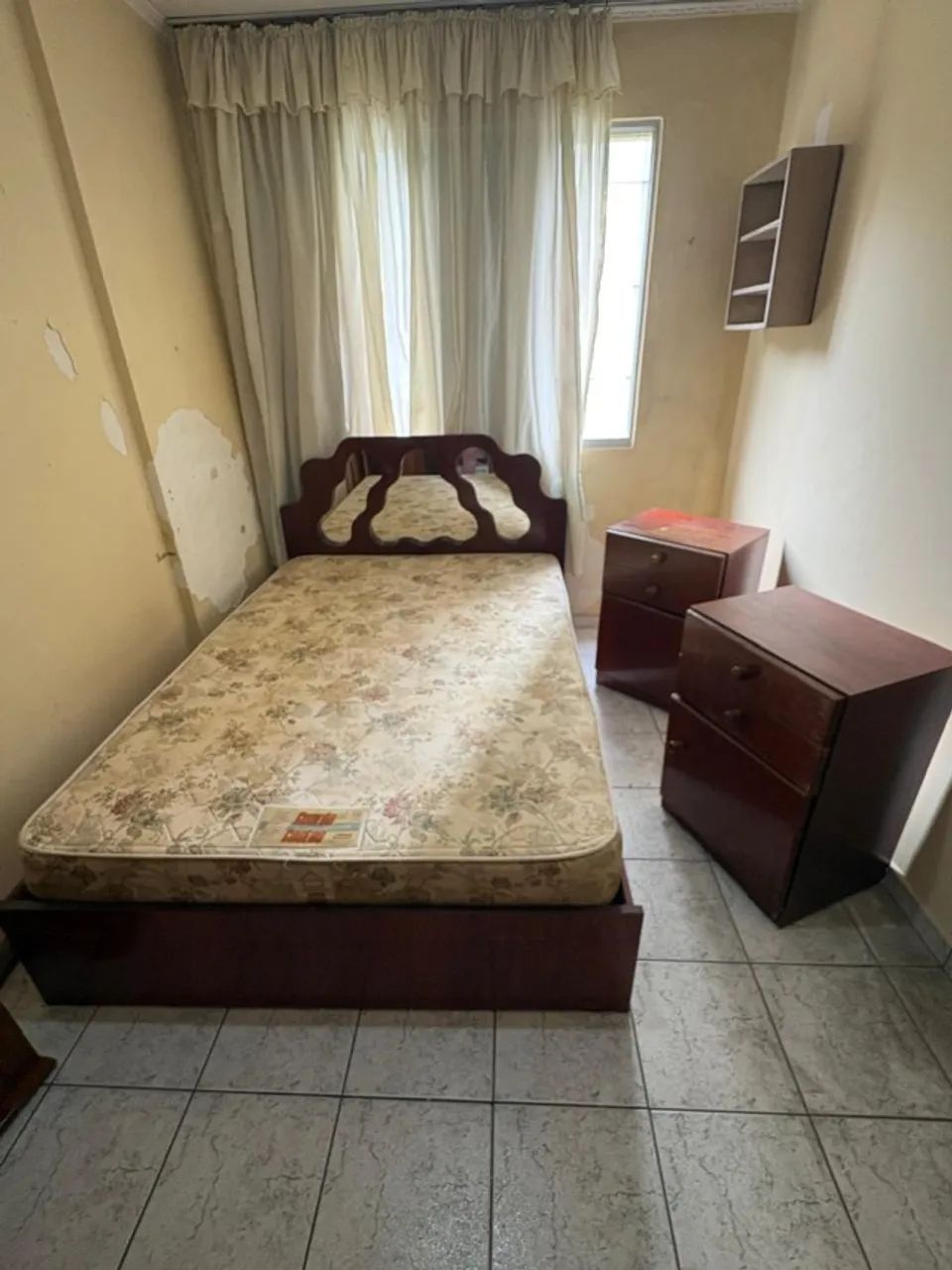 Lindo Kit Quarto Casal: Cama Madeira Maciça + Colchão Molas + 2 Criados-Mudos - Foto 4