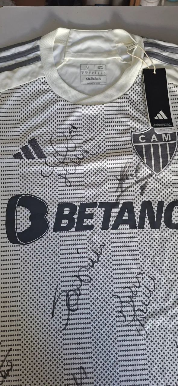 CAMISA ORIGINAL AUTOGRAFADA DO ATLÉTICO MINEIRO  - Foto 2