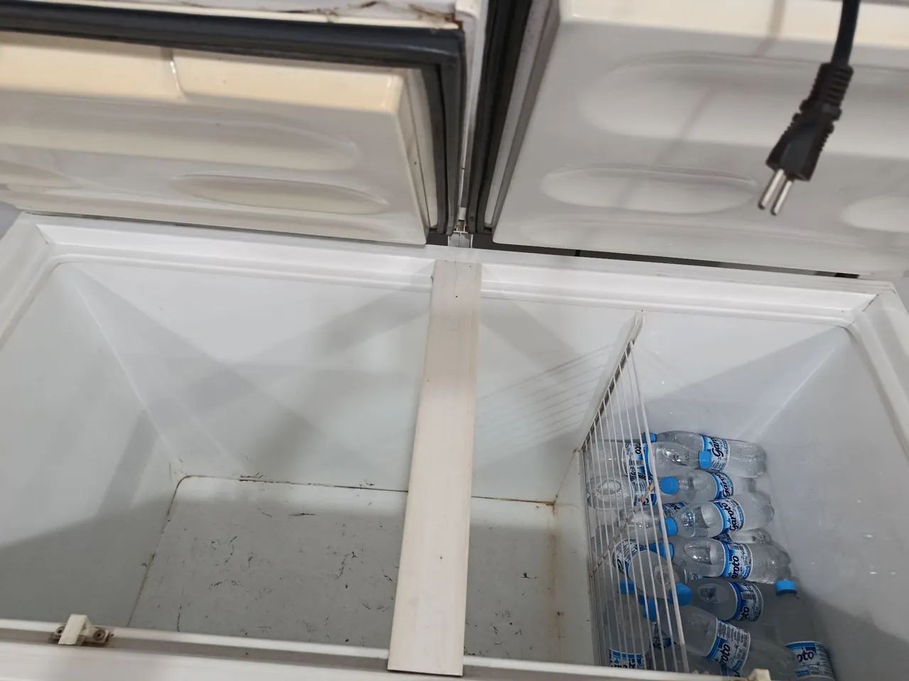 Vendo freezer horizontal 110V - Foto 2