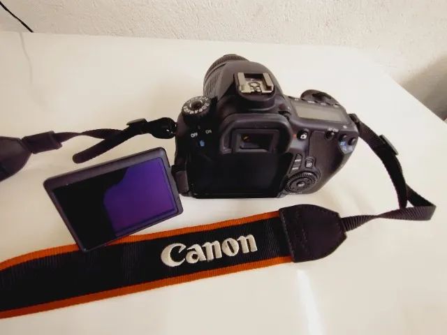 Camera Canon EOS 60D - Foto 2