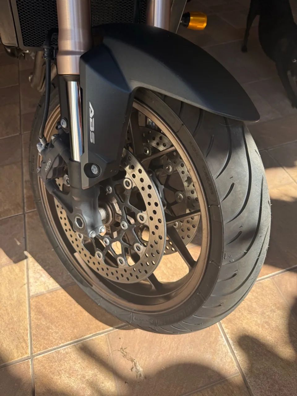 CB650R estado de zero KM - Foto 4