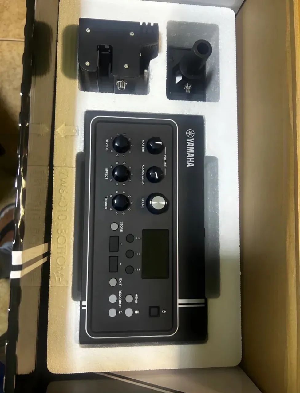 Yamaha EAD10 módulo captação de bateria novo - Instrumentos