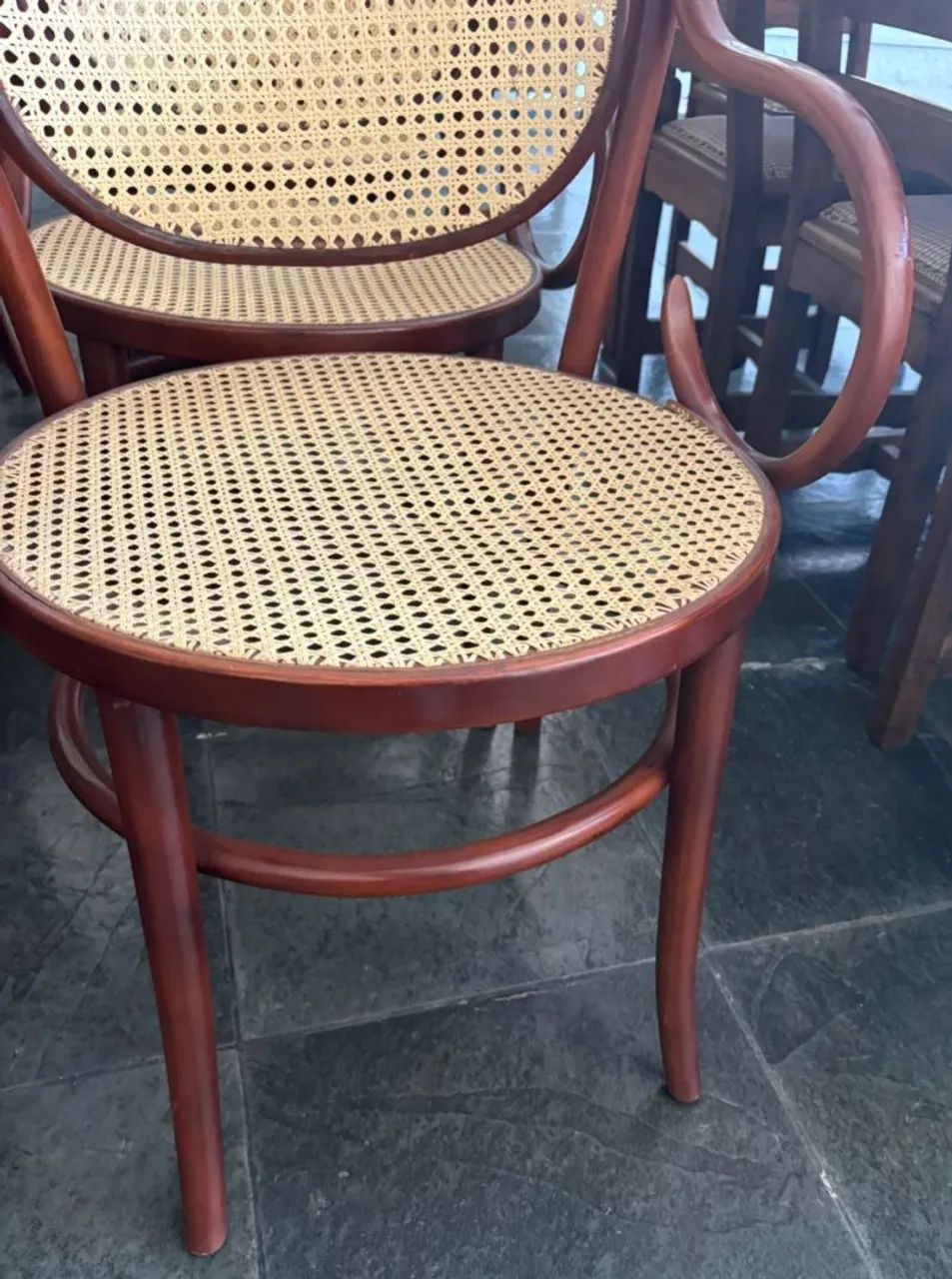 Jogo de oito cadeiras thonet. - Foto 4