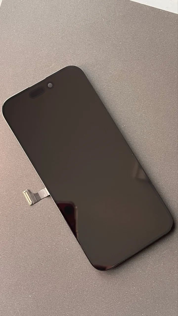 Tela iPhone 15 Pro Original Retirada sem riscos - testada - com garantia 30 dias 