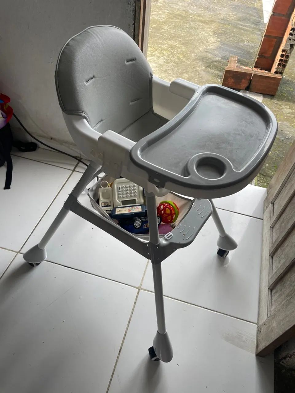 Cadeira alimentação  - Foto 3