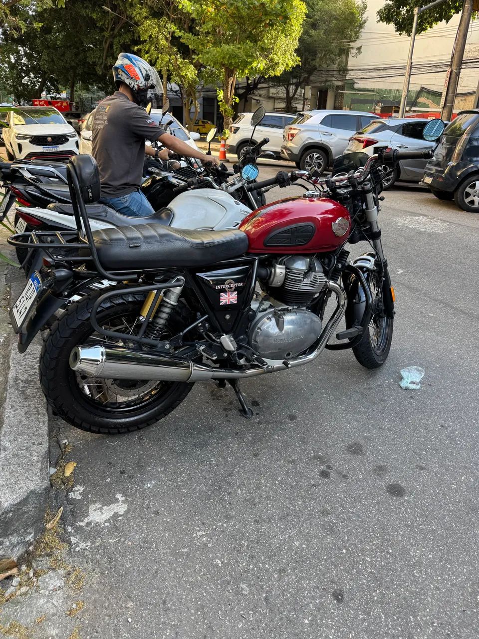 Royal interceptor 650 com vários acessórios! - Foto 3