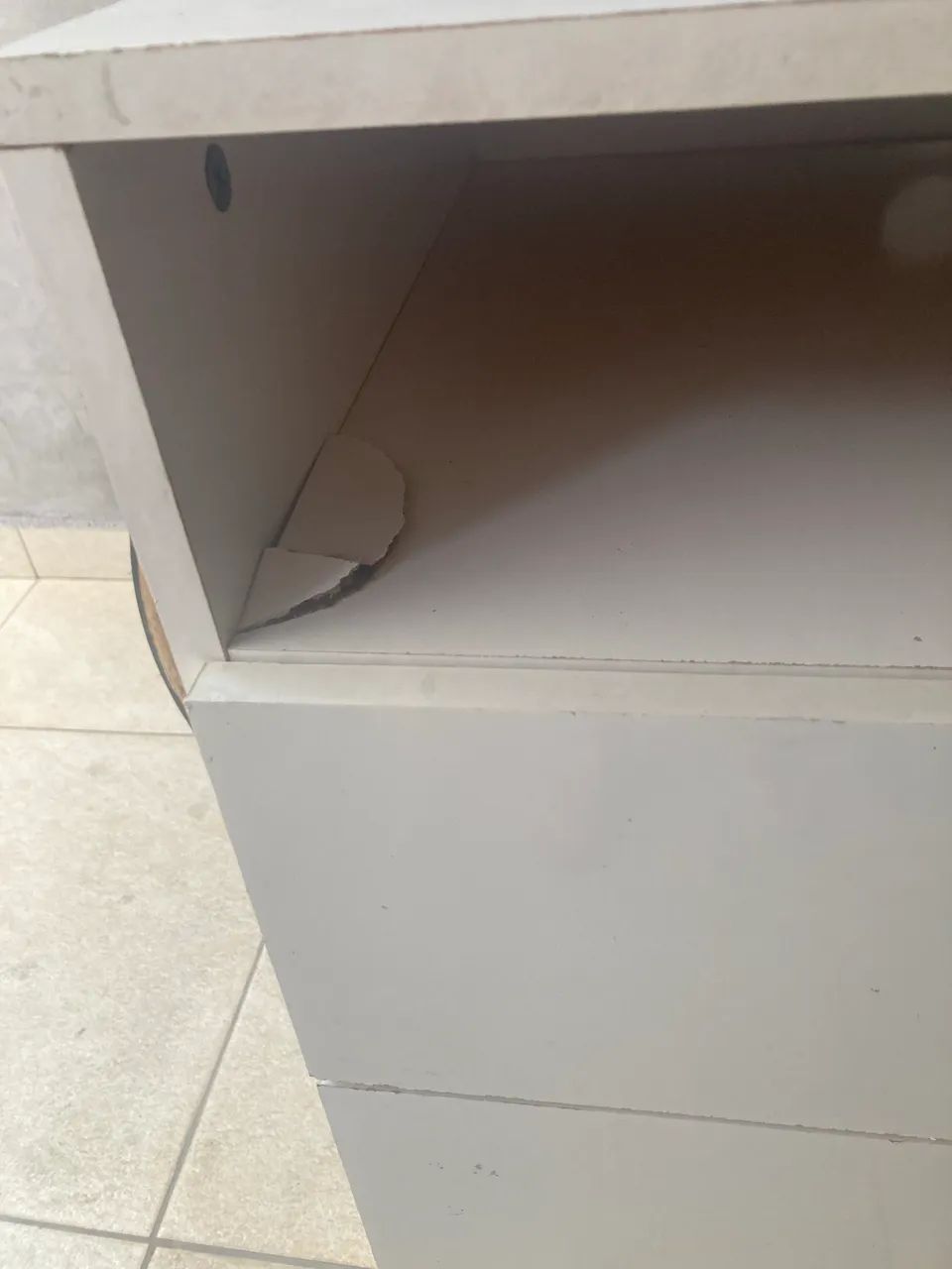 Cômoda 4 gavetas  - Foto 5