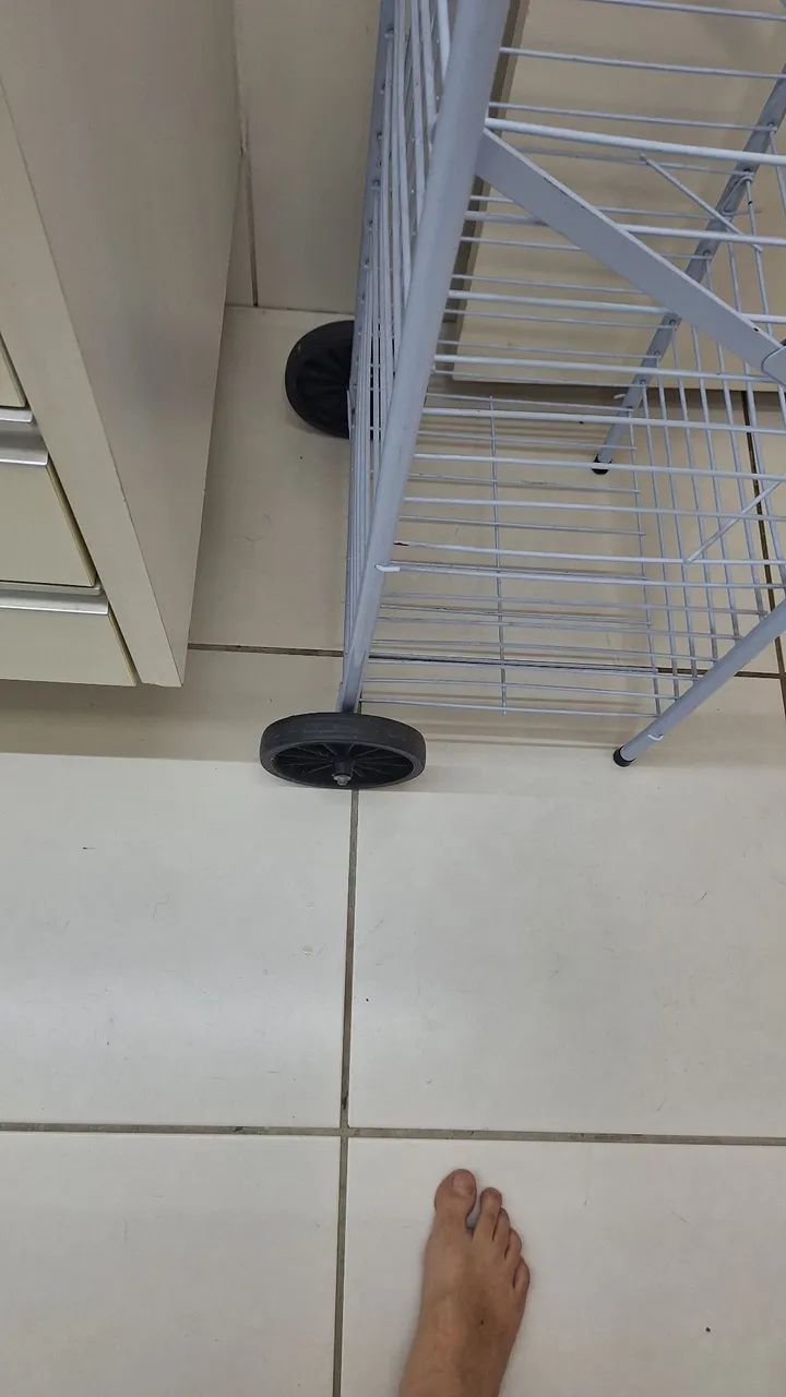 Carrinho de feira seminovo  - Foto 2