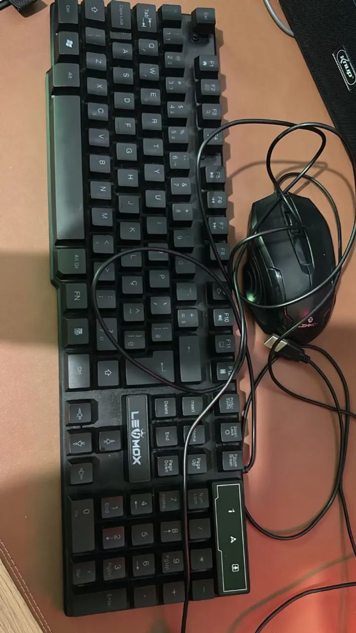MONITOR PARA PC 24 POLEGADAS + PERIFERICOS, TECLADO DE LED E MOUSE - Foto 2