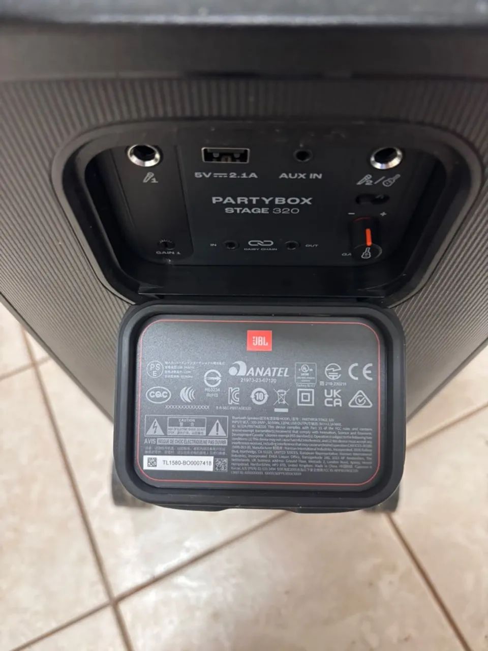 JBL PartyBox Stage 