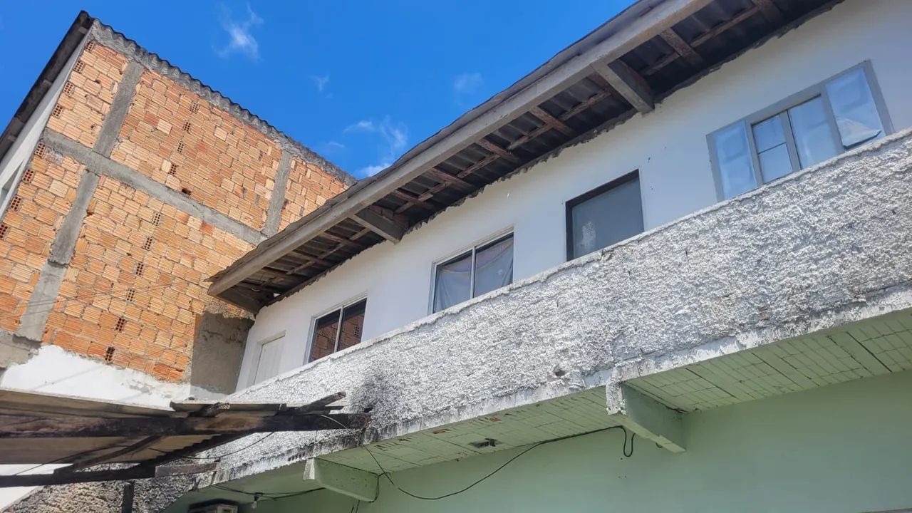  TERRENO COM IMÓVEL À VENDA - Foto 2