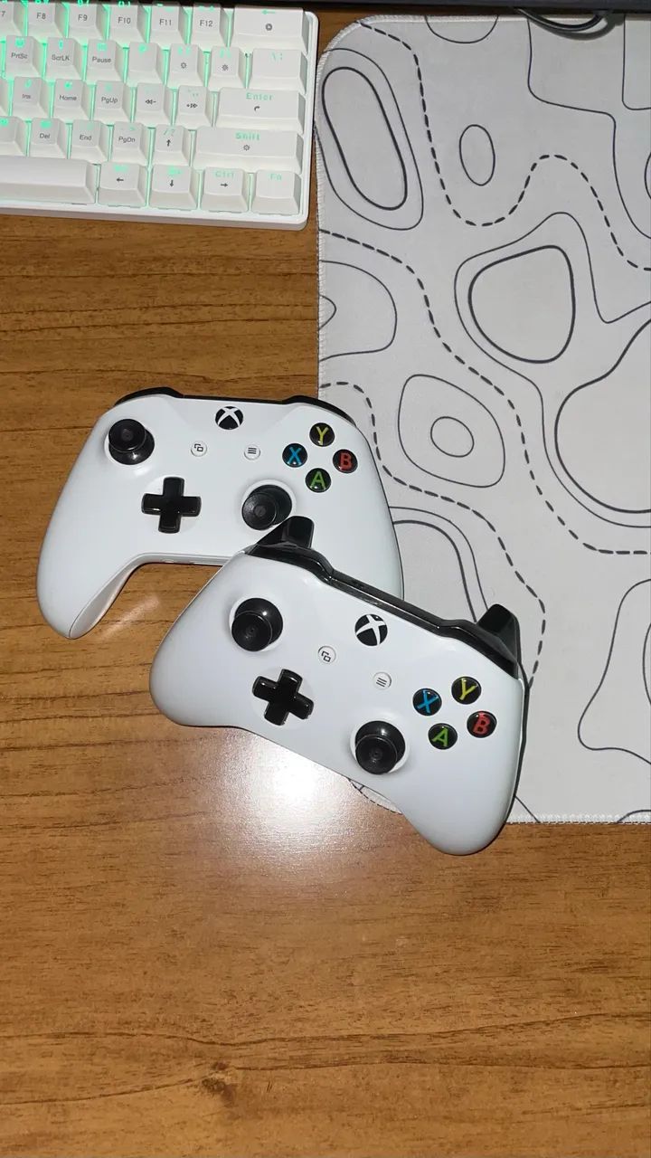 Xbox One S 1TB - Foto 2
